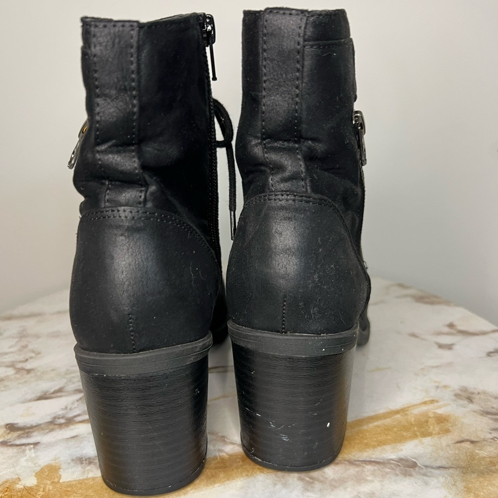 White mountain size 8 black heeled combat style boots - Picture 3 of 9